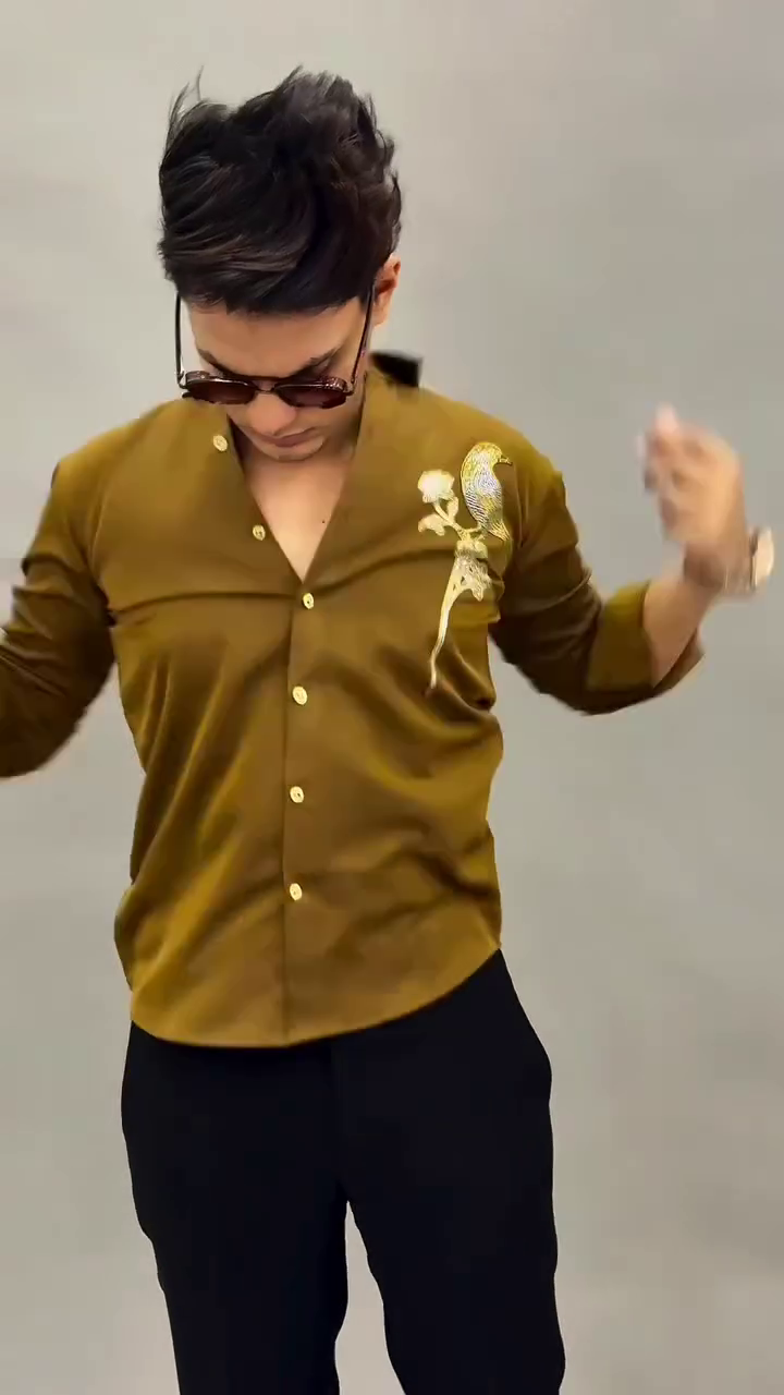 Men Embellished Slim Fit Party Shirt - Image 9