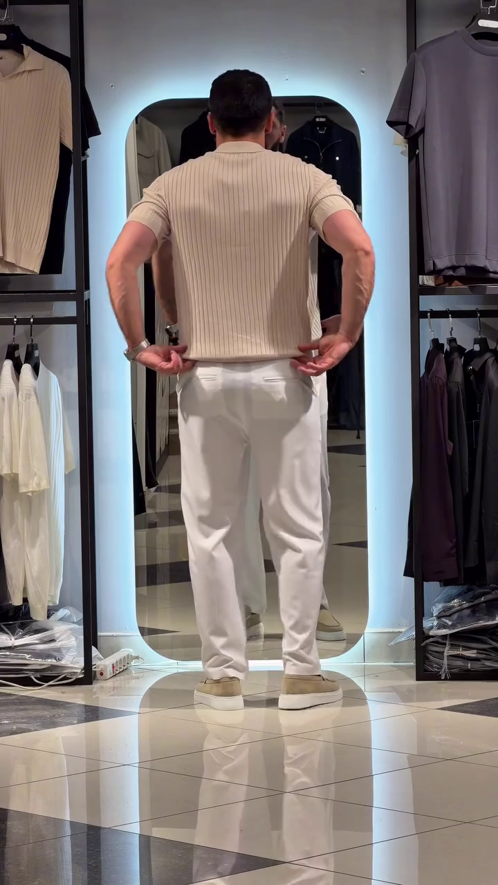 Men Baggy-Fit Mid-Rise Track Pants - Image 4