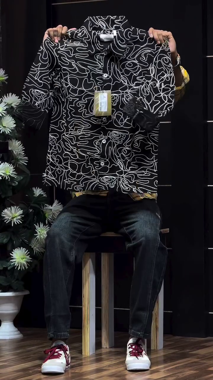Abstract Printed Monochrome Regular Fit Casual Shirt - Image 6