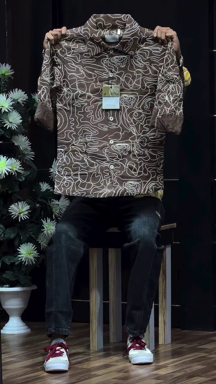 Abstract Printed Monochrome Regular Fit Casual Shirt - Image 5