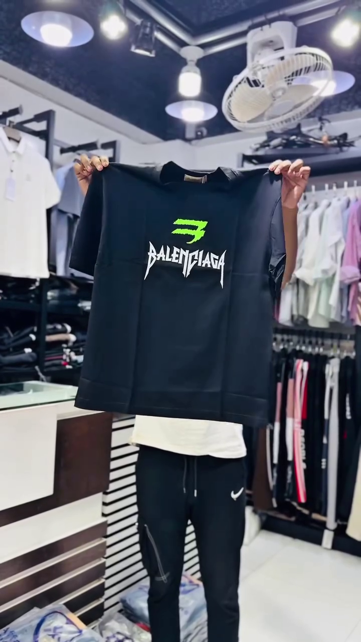 Oversized T-Shirt