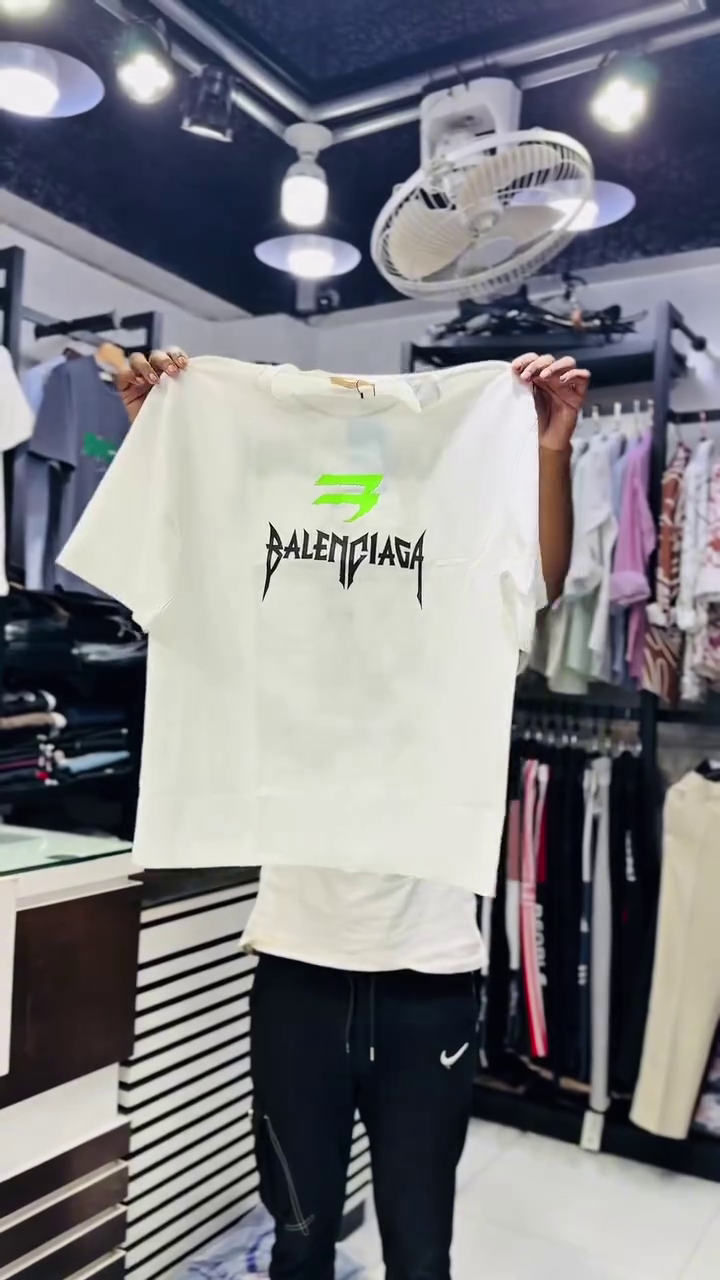 Oversized T-Shirt - Image 5