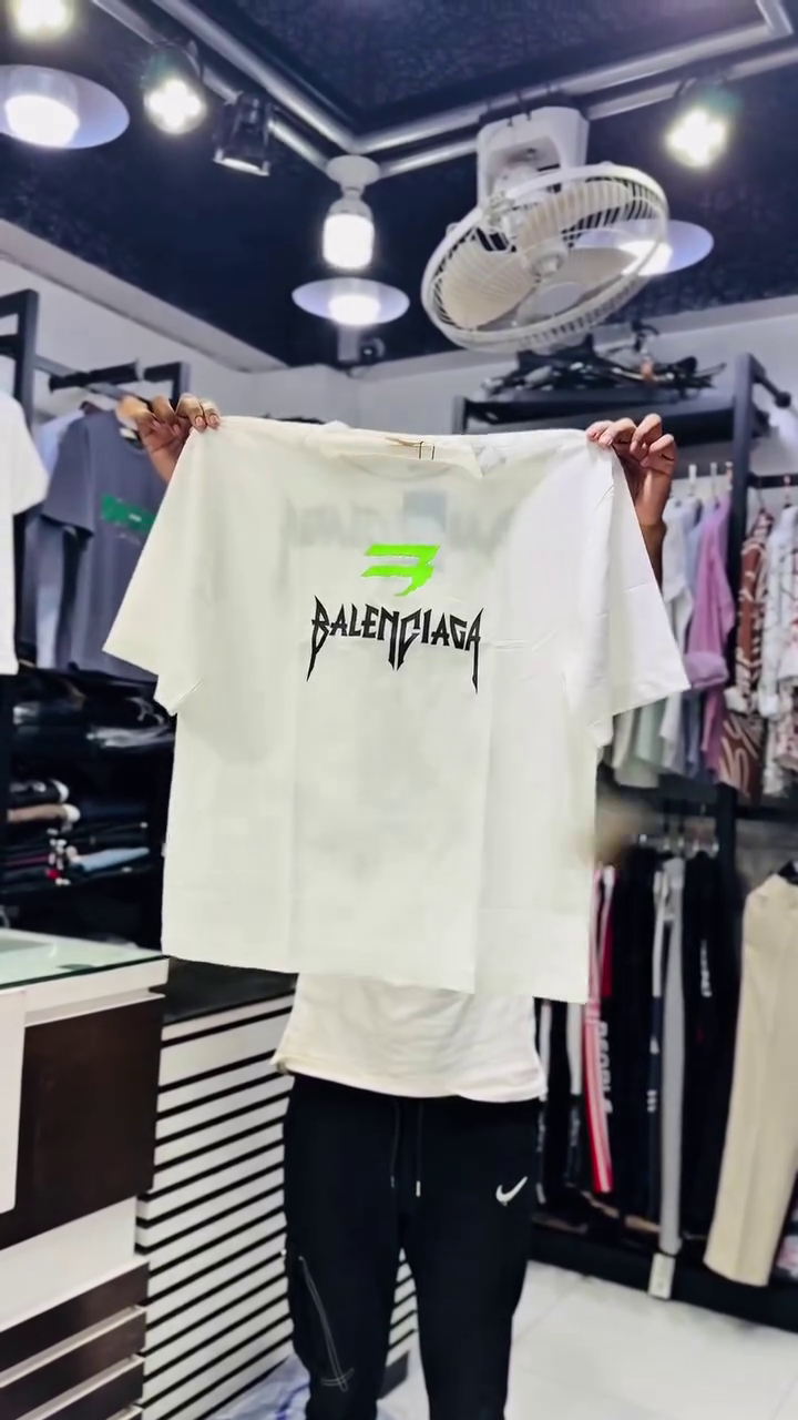 Oversized T-Shirt - Image 4