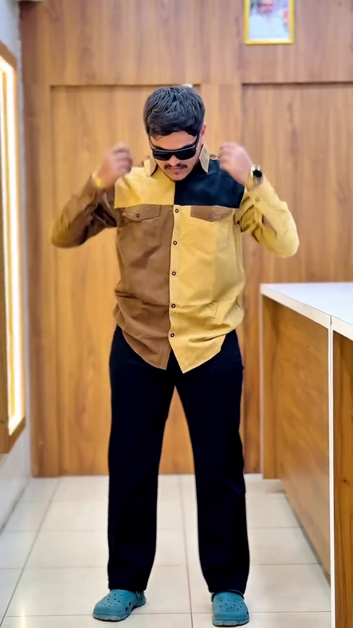 Men Black Slim Fit Opaque Colourblocked Casual Shirt - Image 7