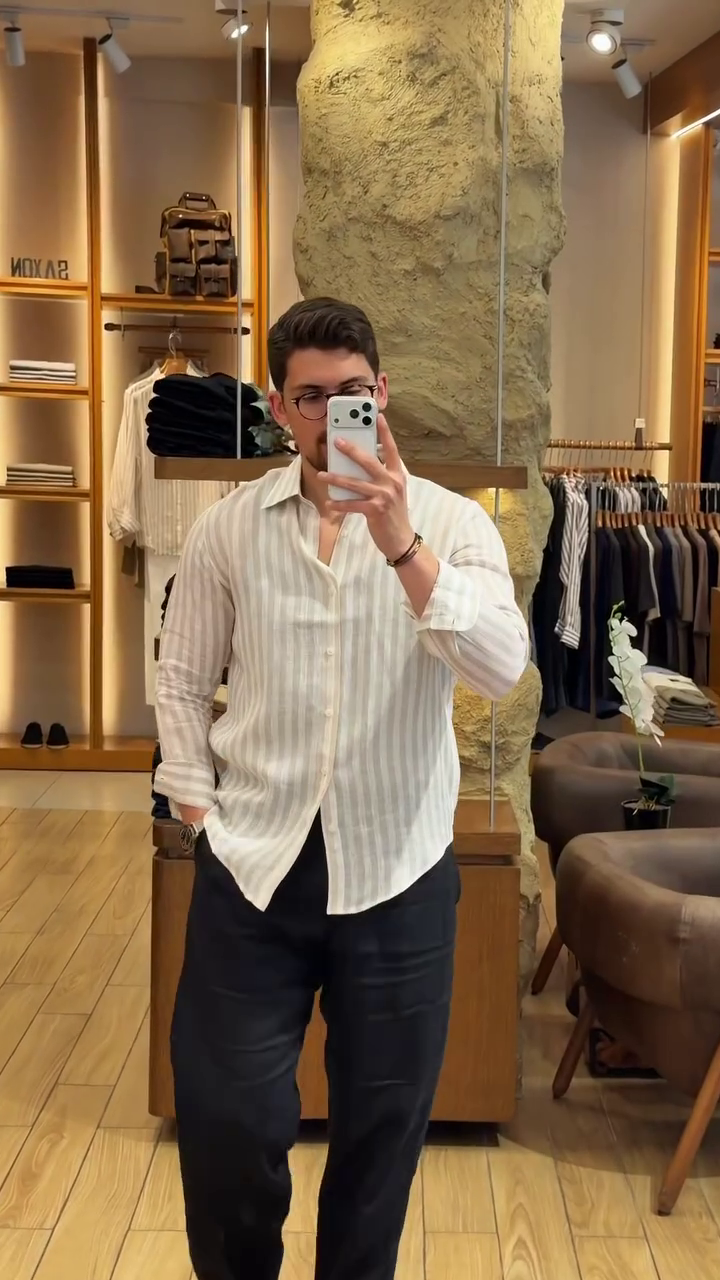 Men Vertical Striped Button-Down Collar Casual Shirt - Image 3