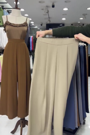 Women Smart Loose Fit High-Rise Easy Wash Pleated Trousers