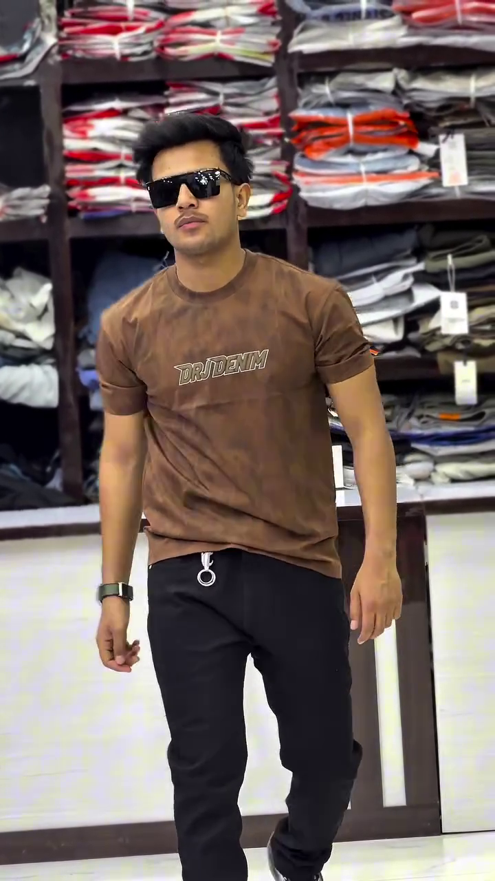 Men Embroidered Round Neck Oversized T-shirt - Image 8