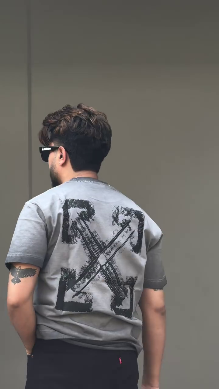Unisex Applique T-shirt - Image 4