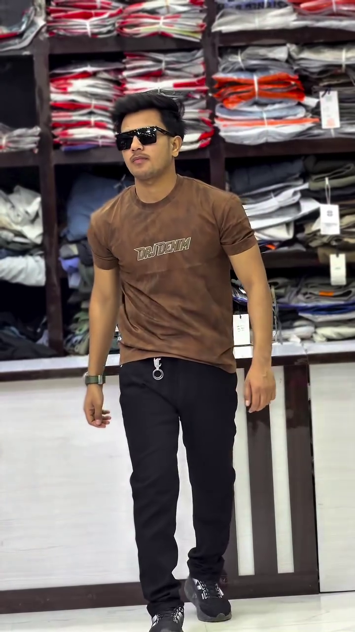 Men Embroidered Round Neck Oversized T-shirt