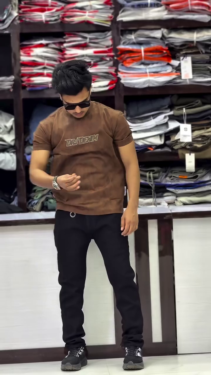 Men Embroidered Round Neck Oversized T-shirt - Image 10