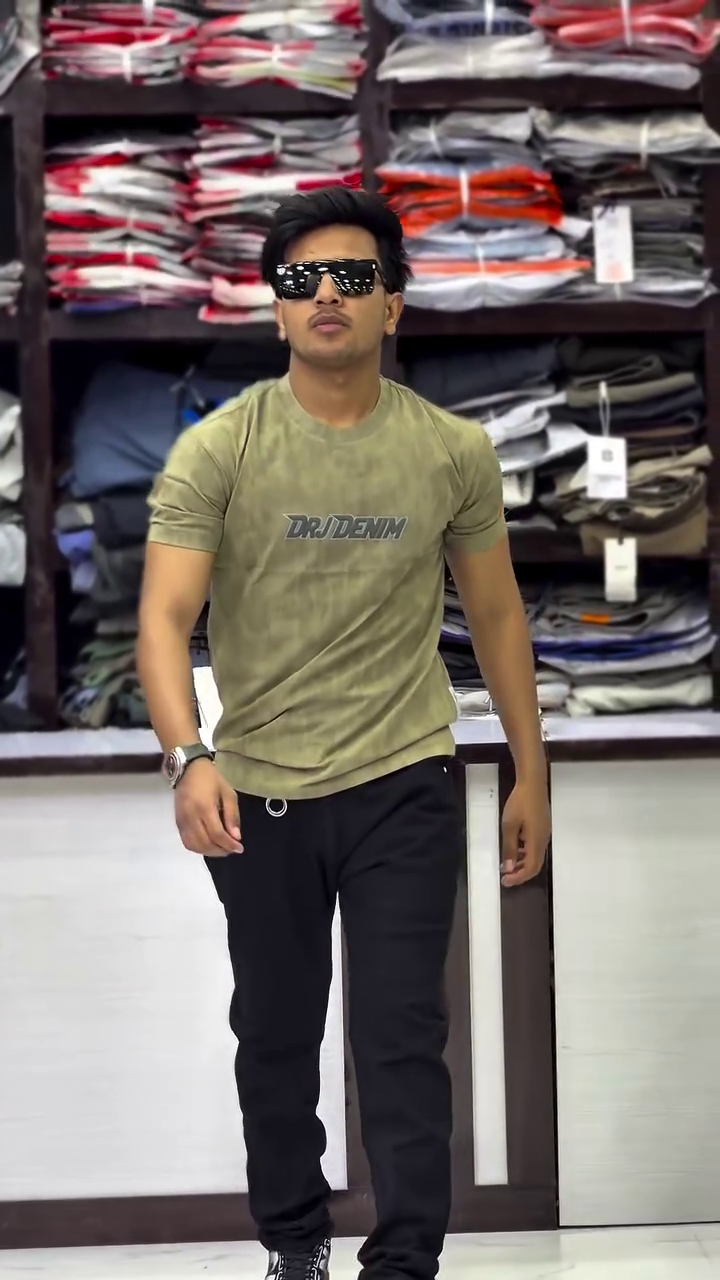 Men Embroidered Round Neck Oversized T-shirt - Image 4