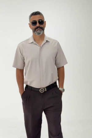 Standard Spread Collar Short Sleeves Anti Static Casual Shirt